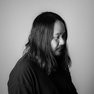 ROYAL FLASH代官山店にて、アーティスト